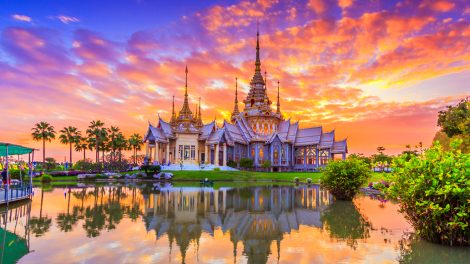 5 Benefits to Working in Thailand after College